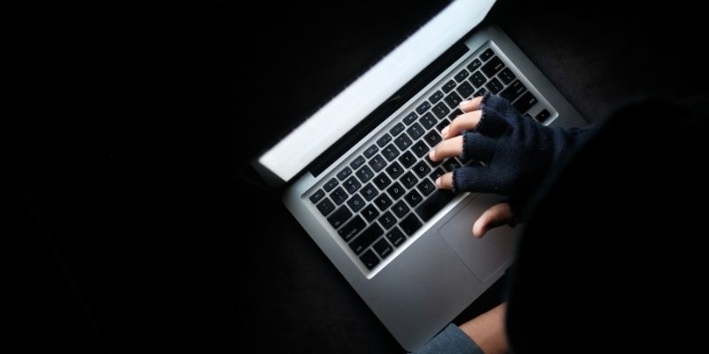 Tại sao nên tải tool hack HIT CLUB trên máy tính?